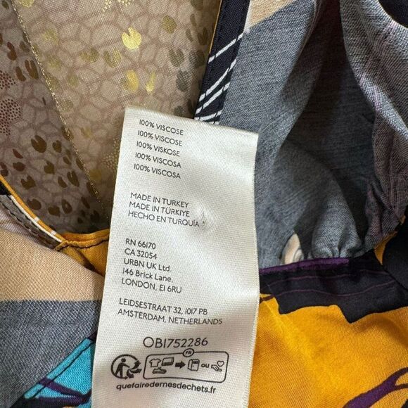 Free People Seraphina Cropped Halter Top Black Tropical Combo Small NWOT - Picture 7 of 9